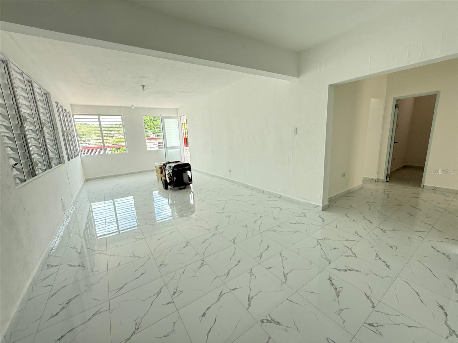 ZENO GANDIA - Residential