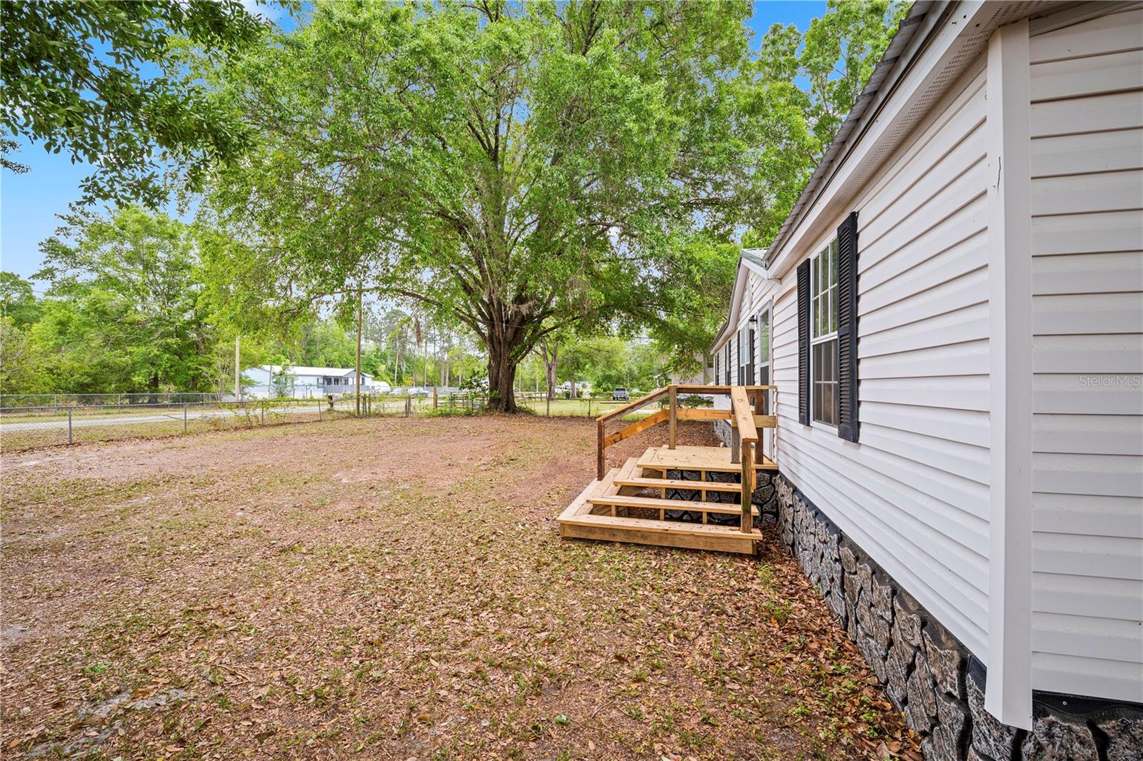 DEERFIELD - Residential