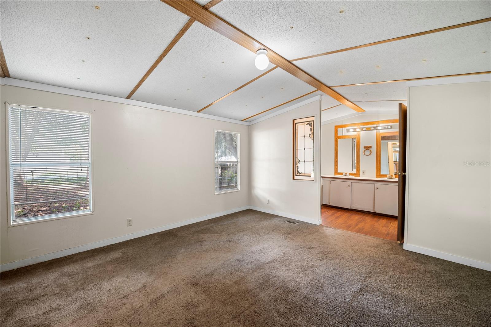 DEERFIELD - Residential