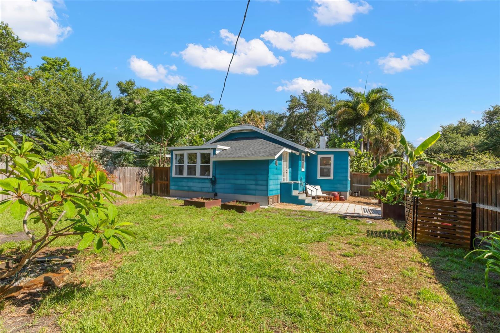 HALLS CENTRAL AVE 1 - Residential