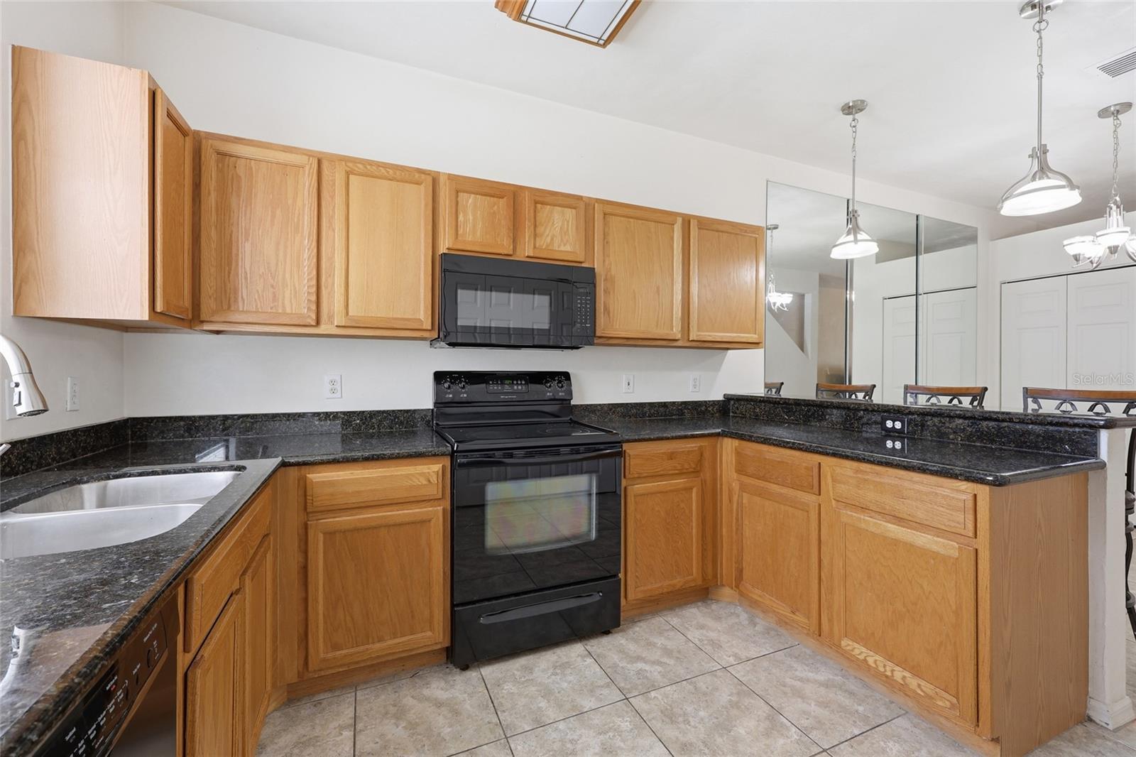 KENSINGTON NORTH CONDOMINIUMS - Residential