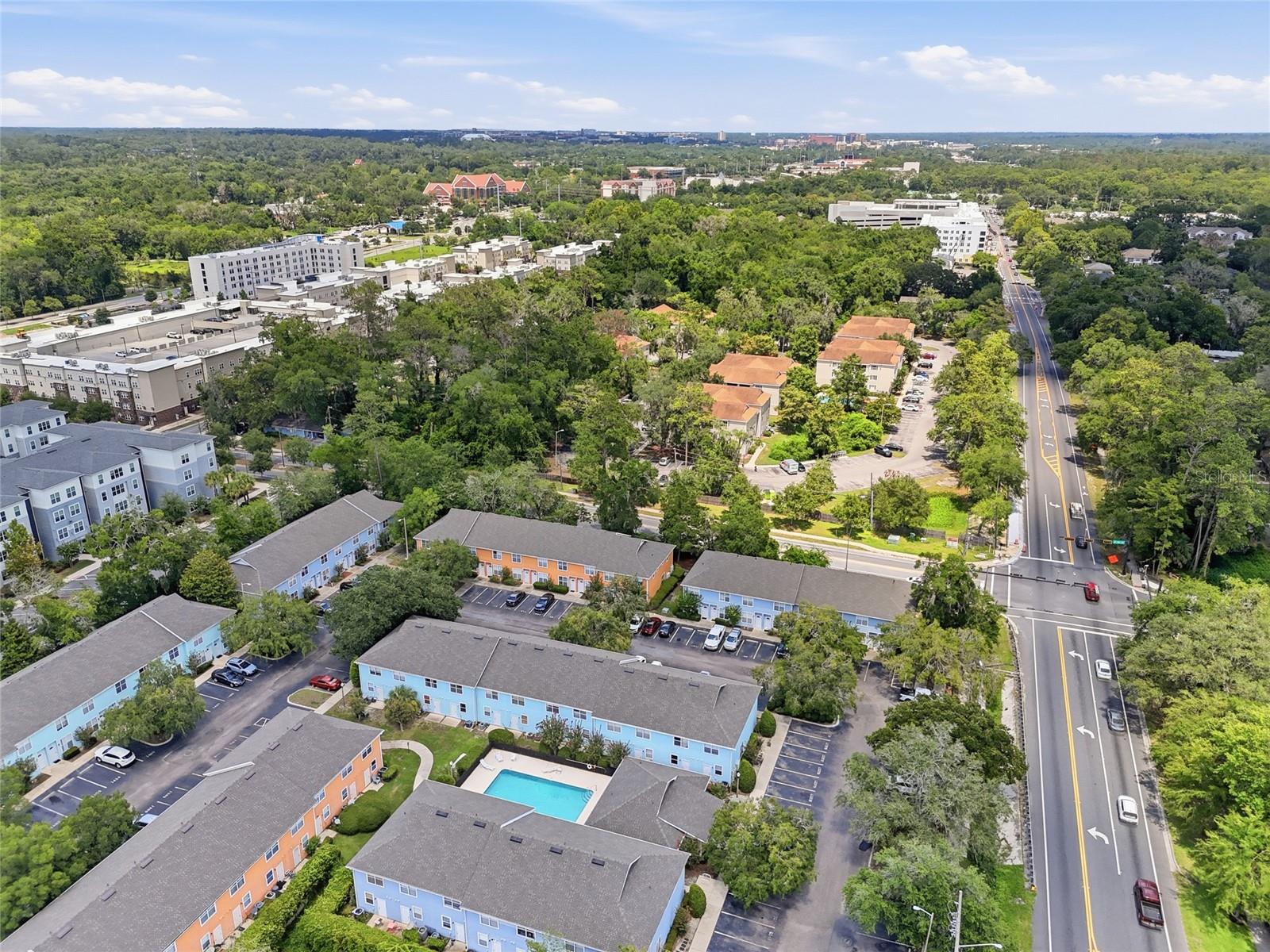 KENSINGTON NORTH CONDOMINIUMS - Residential