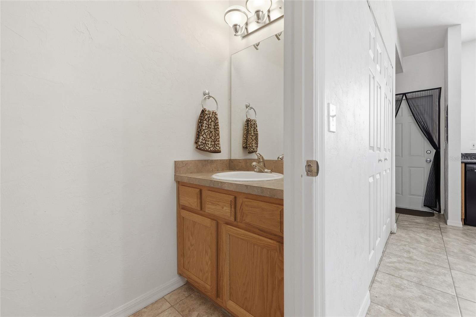 KENSINGTON NORTH CONDOMINIUMS - Residential