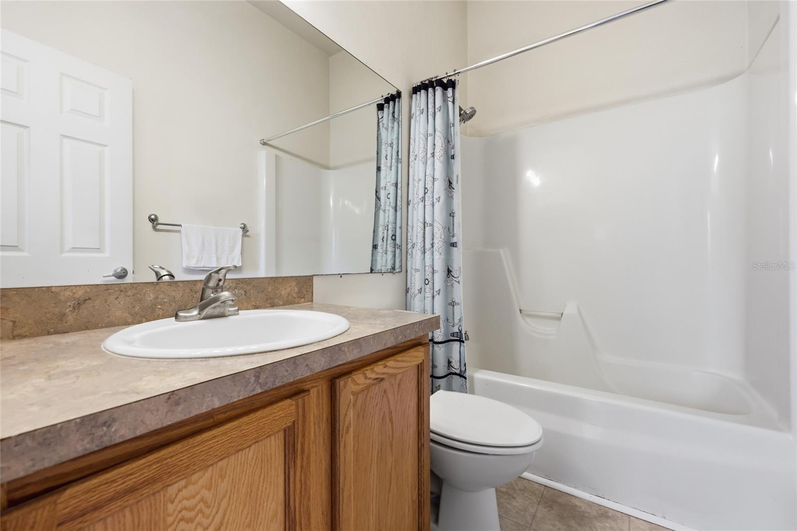 KENSINGTON NORTH CONDOMINIUMS - Residential