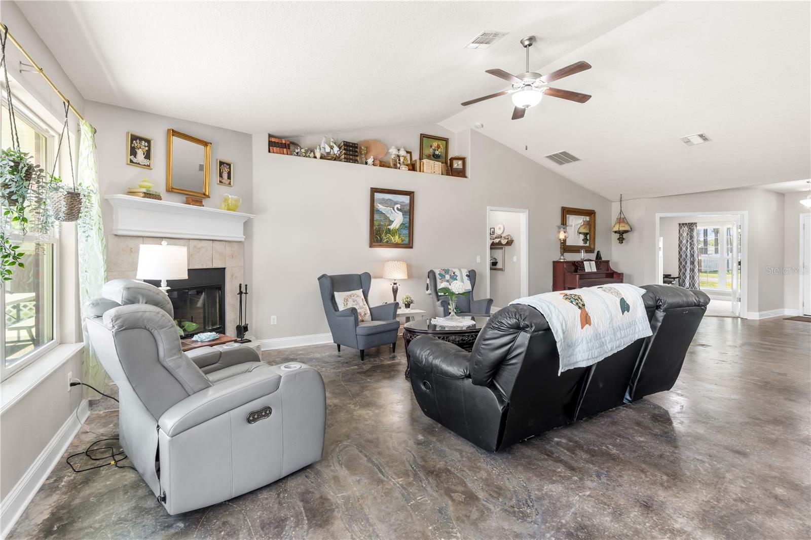 LONGLEAF RANCH - Residential