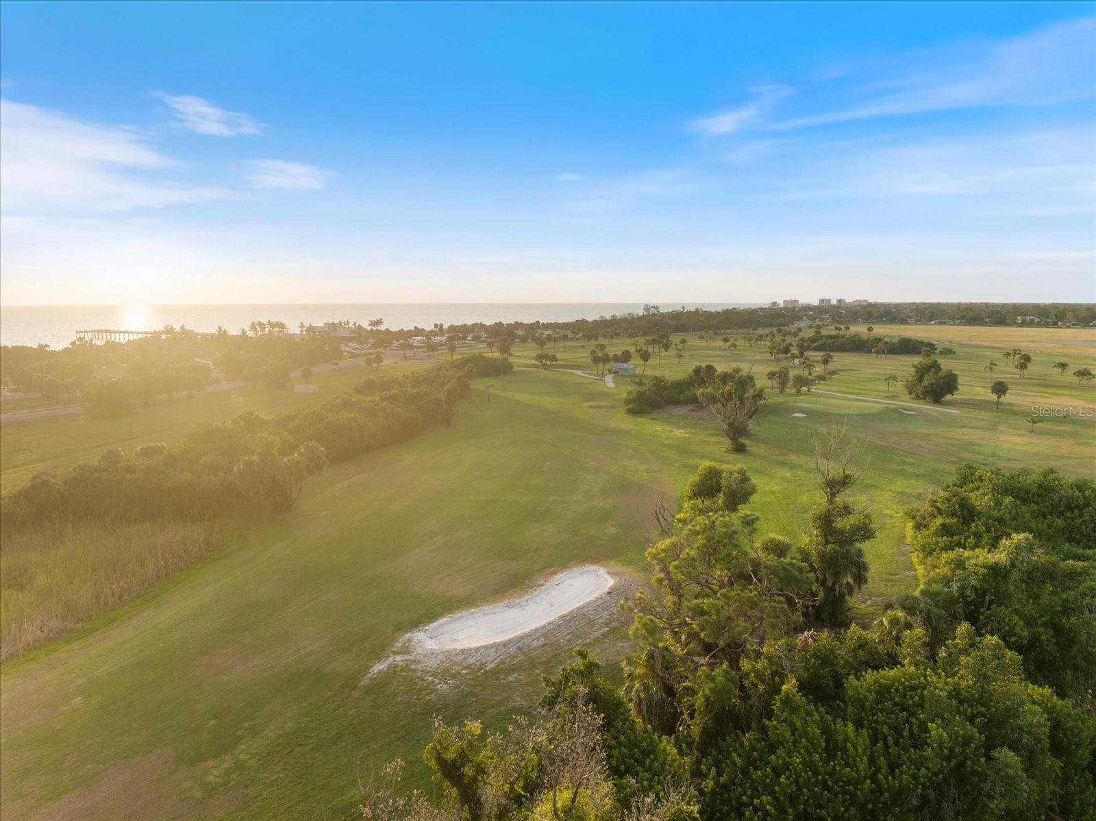 COUNTRY CLUB ESTATES - Residential