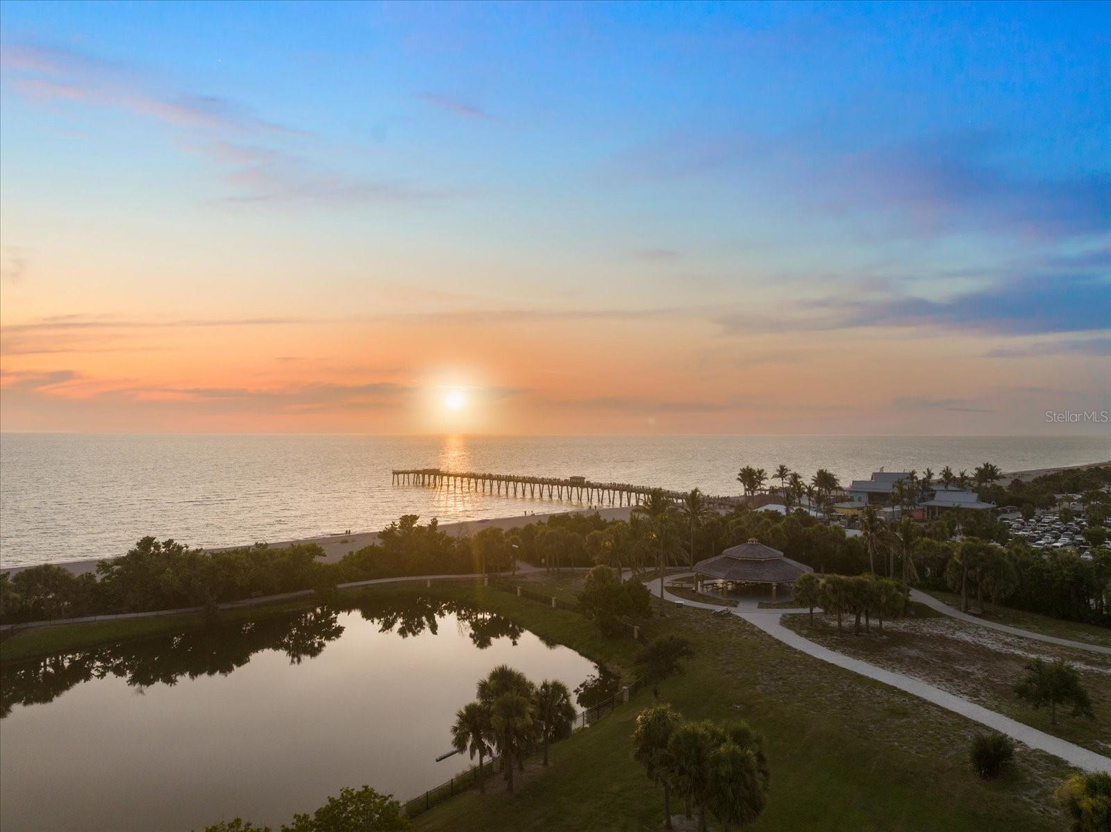 COUNTRY CLUB ESTATES - Residential