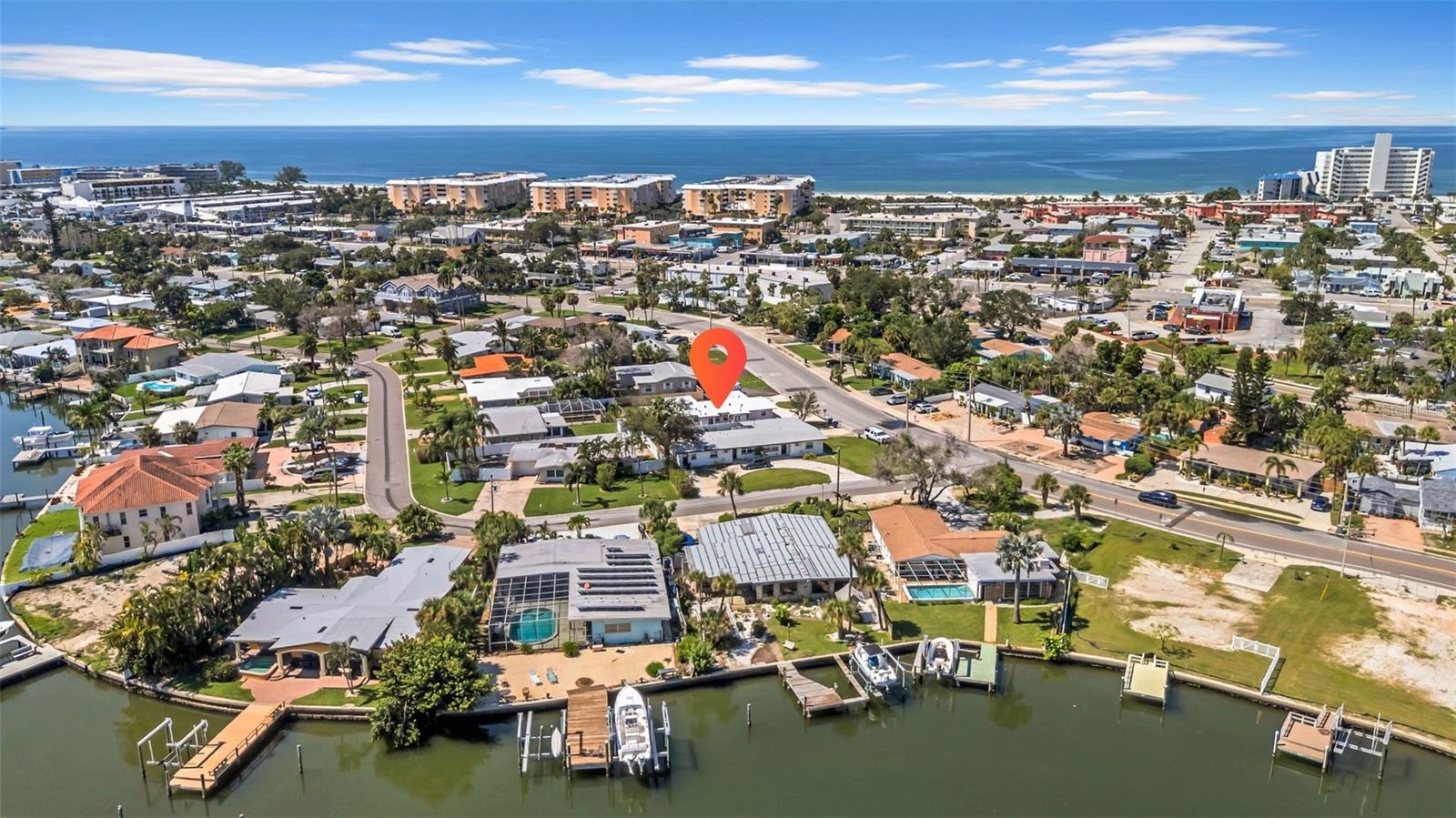 THREE PALMS POINT - Residential