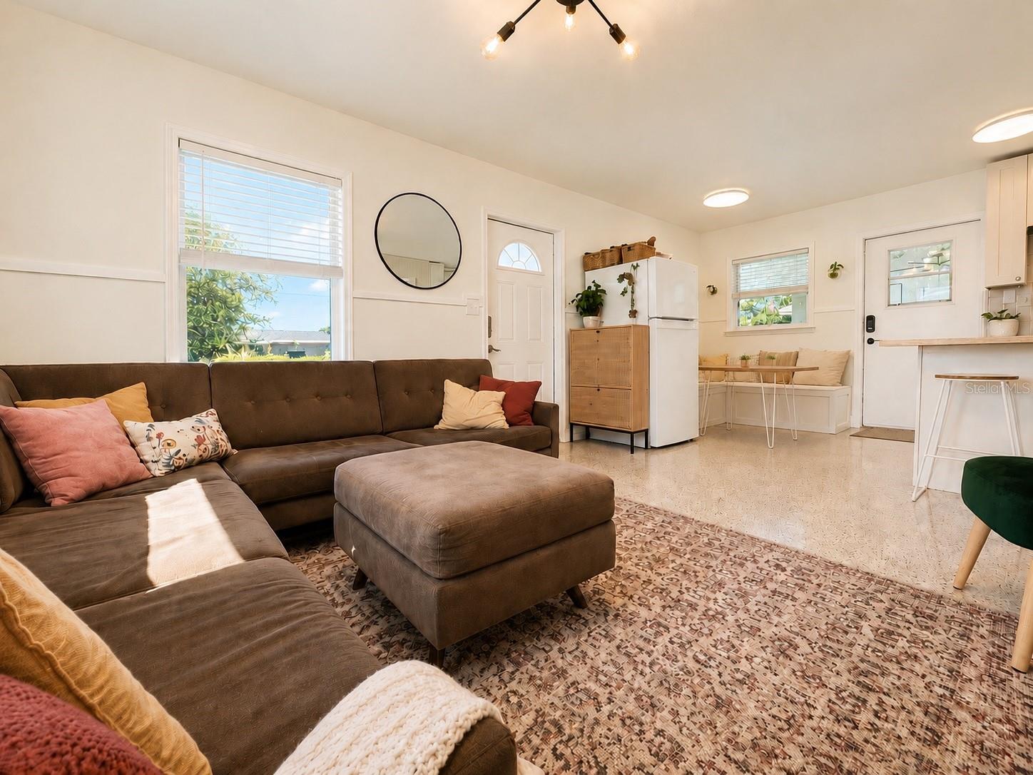 MILES PINES - Residential