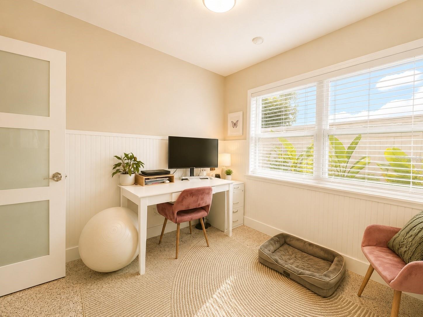 MILES PINES - Residential