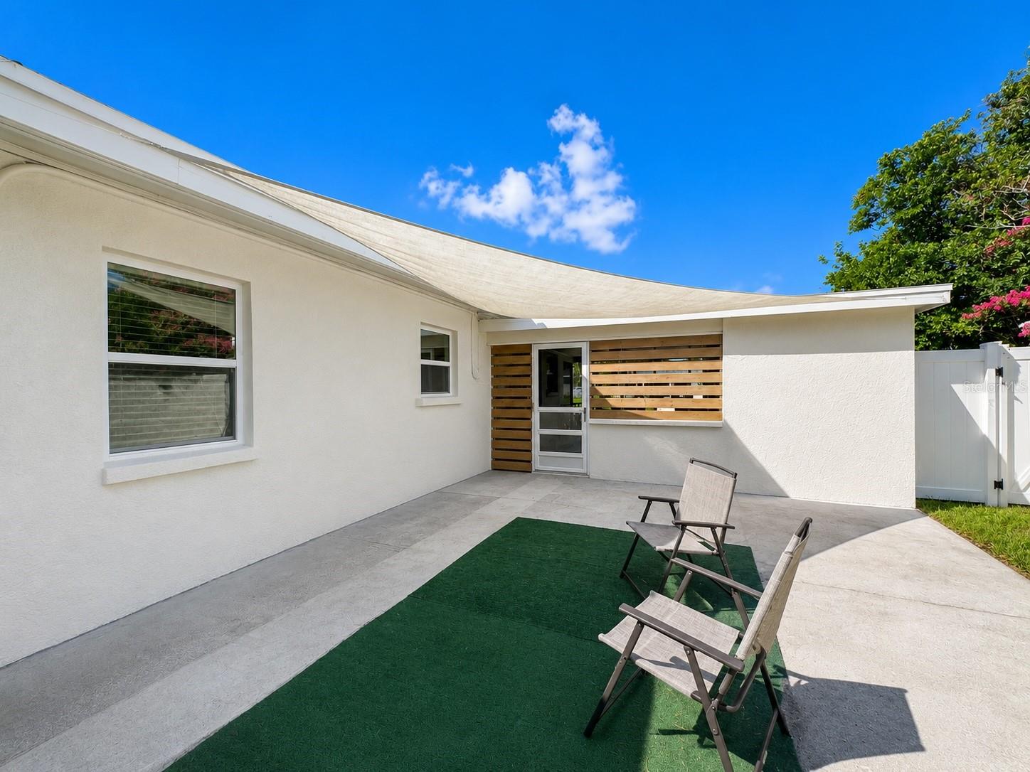 MILES PINES - Residential