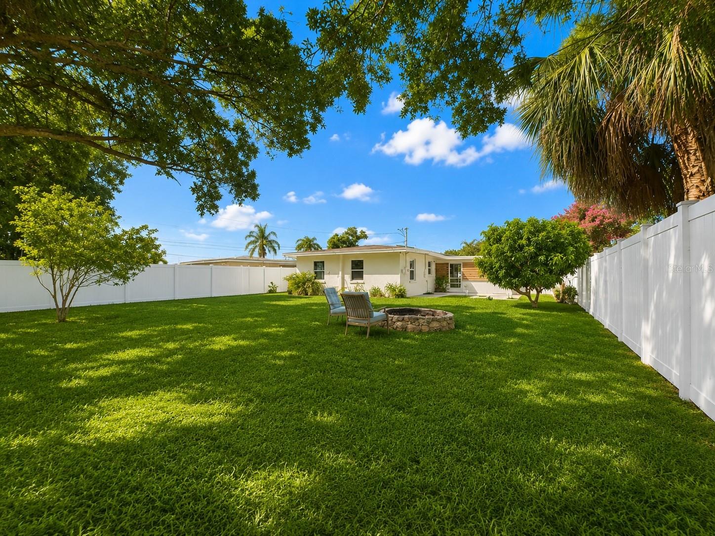MILES PINES - Residential