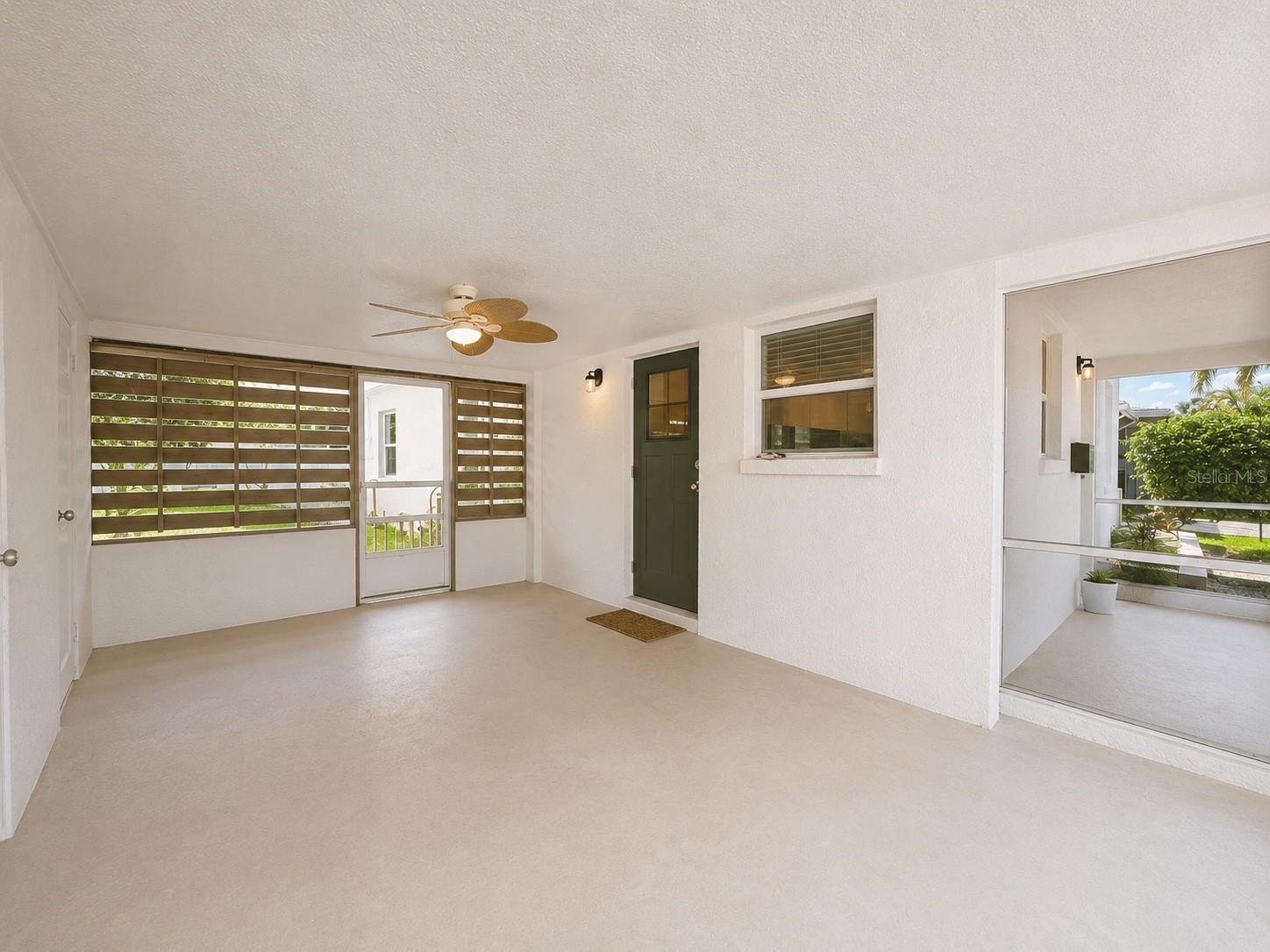 MILES PINES - Residential