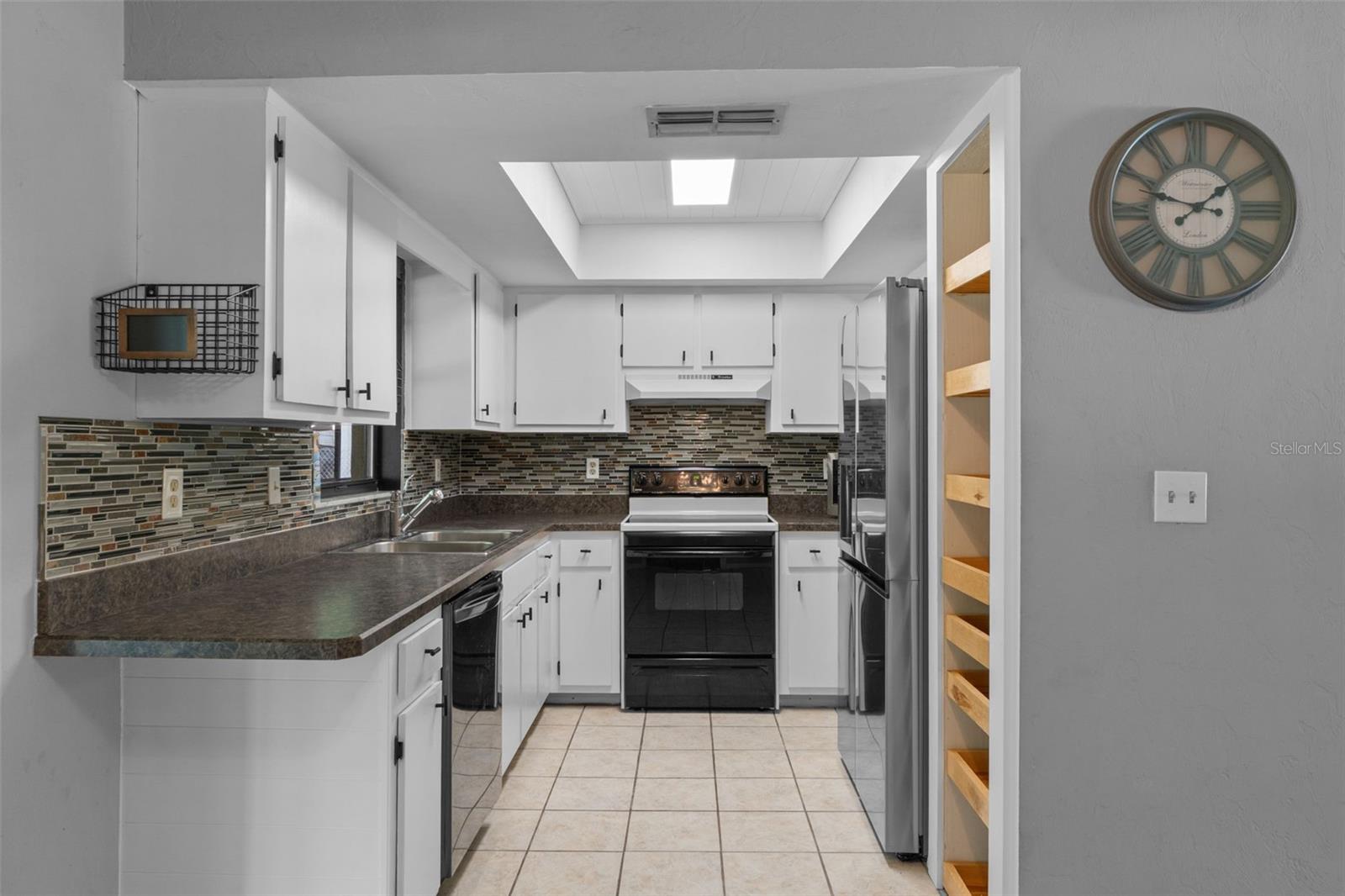 BELLEVIEW RIDGE ESTATE - Residential