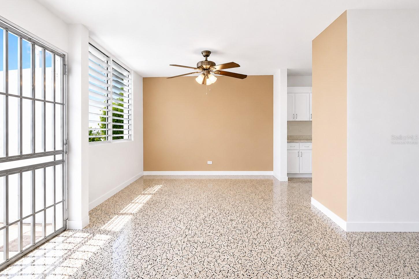 URB LOS CHOFERES - Residential