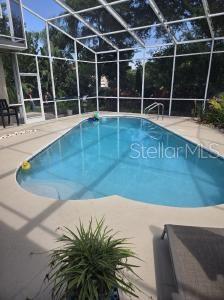PIPERS MEADOW - Residential