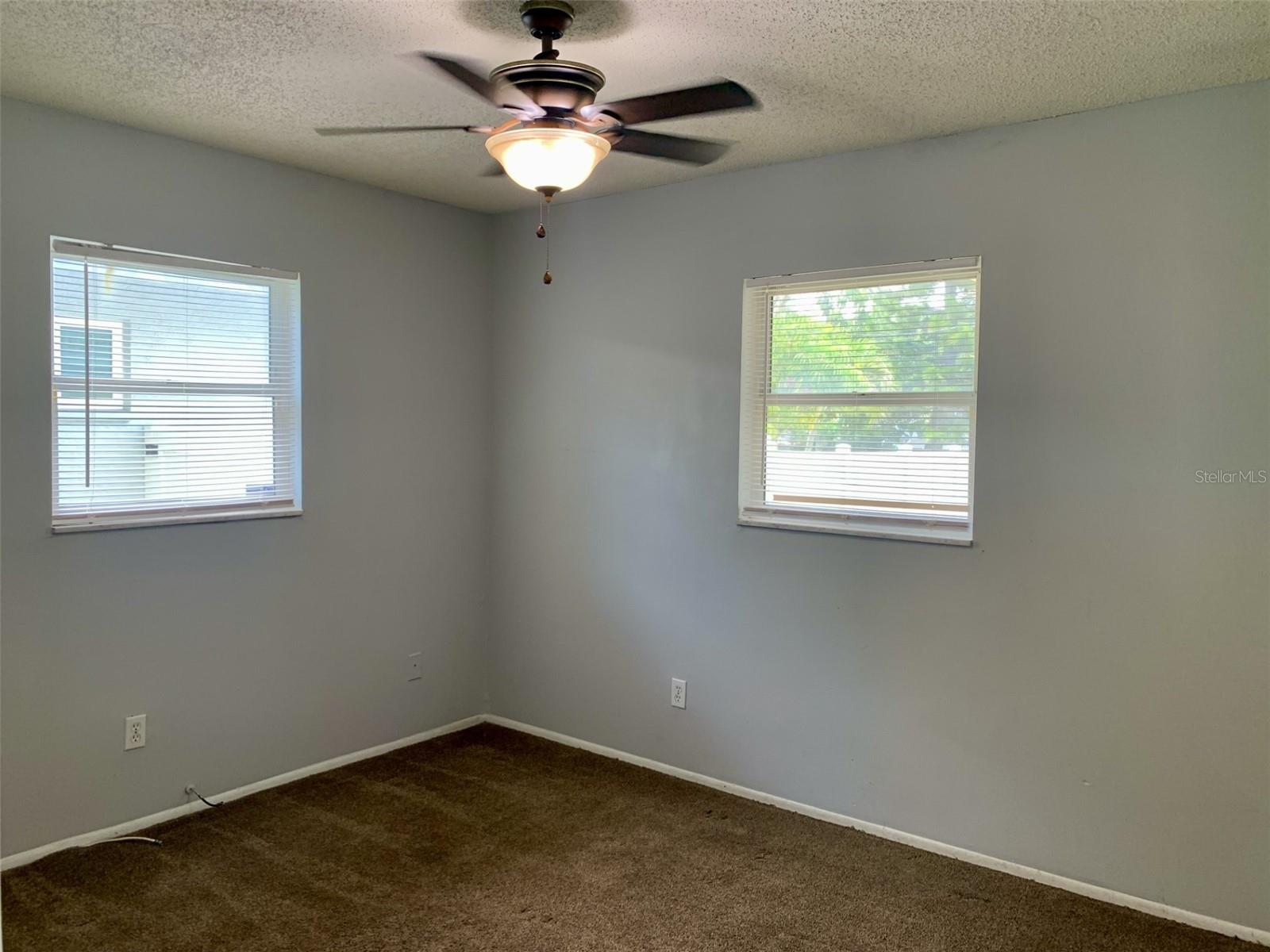 SUMMIT GROVE - Residential