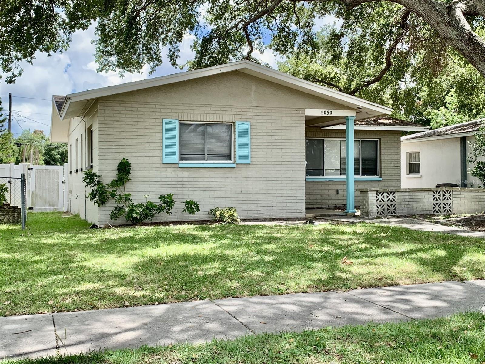 SUMMIT GROVE - Residential