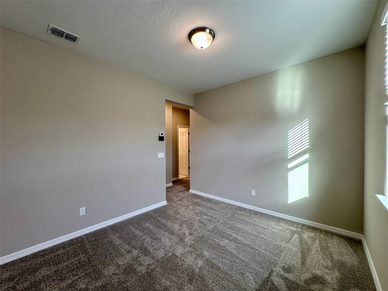 SILVERLEAF RESERVE - Residential Lease