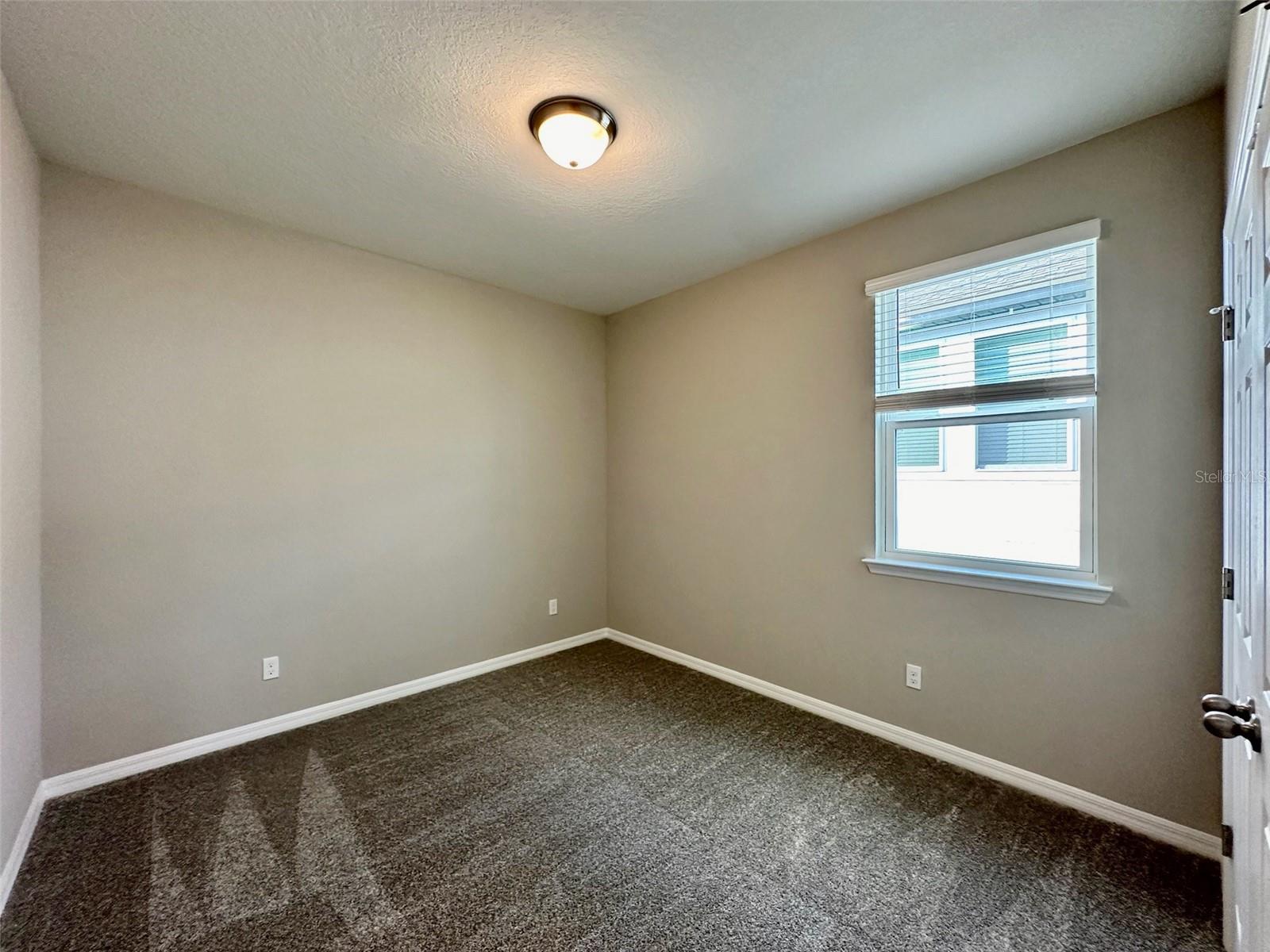 SILVERLEAF RESERVE - Residential Lease