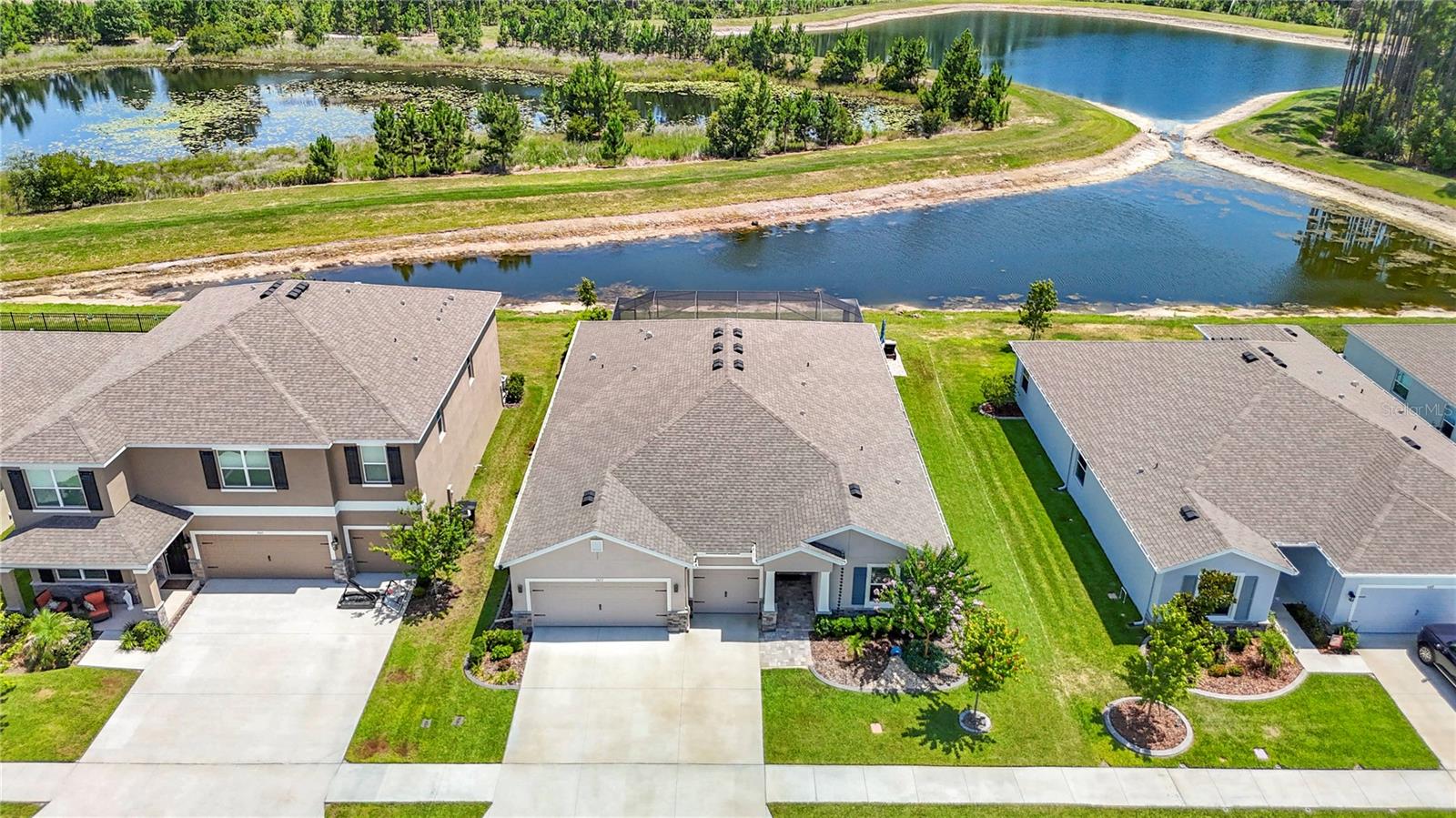 DEERBROOK - Residential