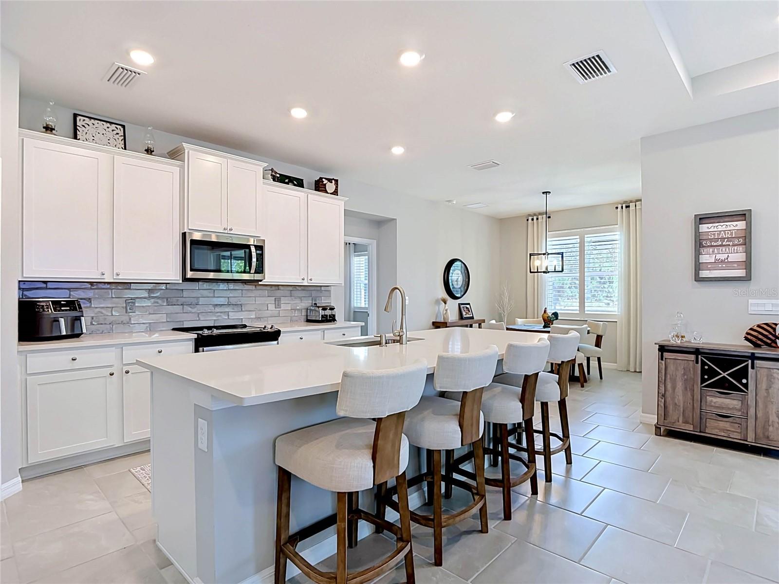 DEERBROOK - Residential