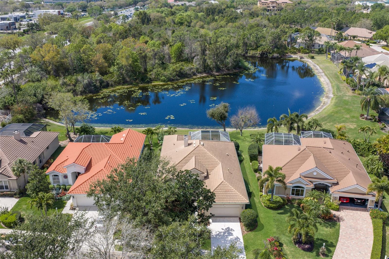 EDGEWATER VILLAGE - Residential