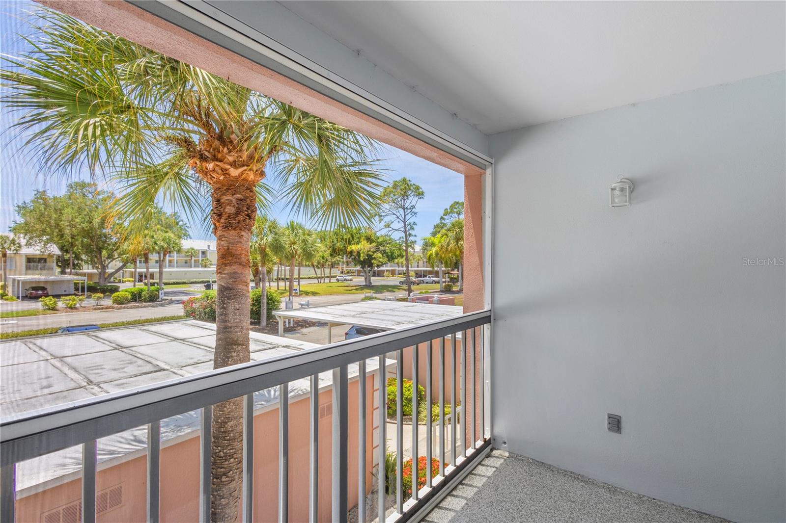 PLANTATION GOLF & COUNTRY CLUB - Residential