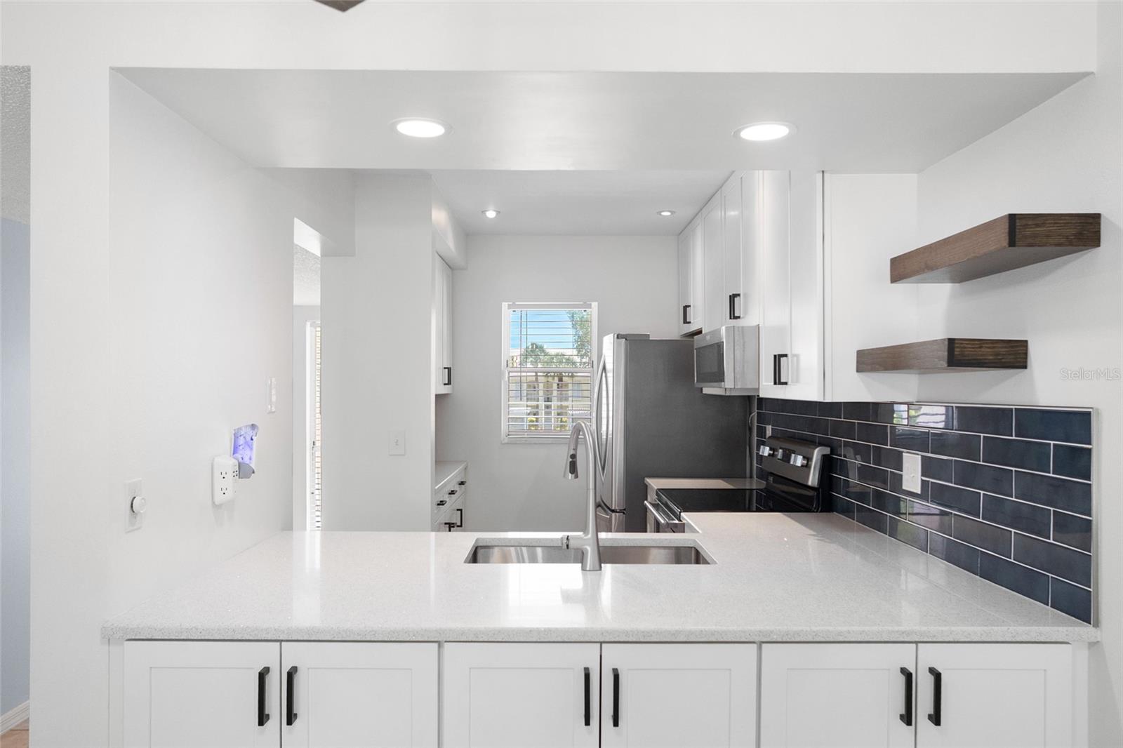 PLANTATION GOLF & COUNTRY CLUB - Residential