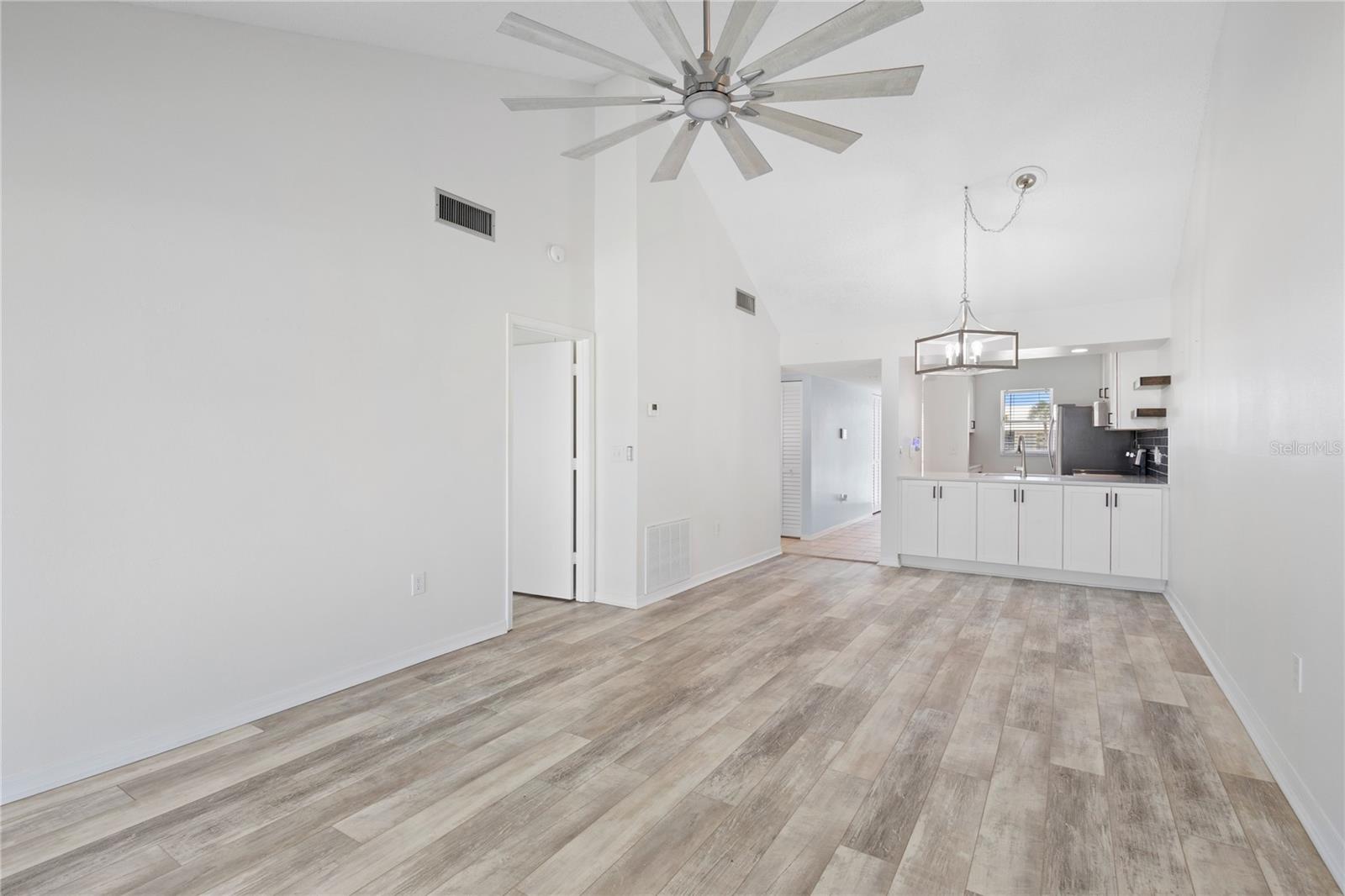 PLANTATION GOLF & COUNTRY CLUB - Residential