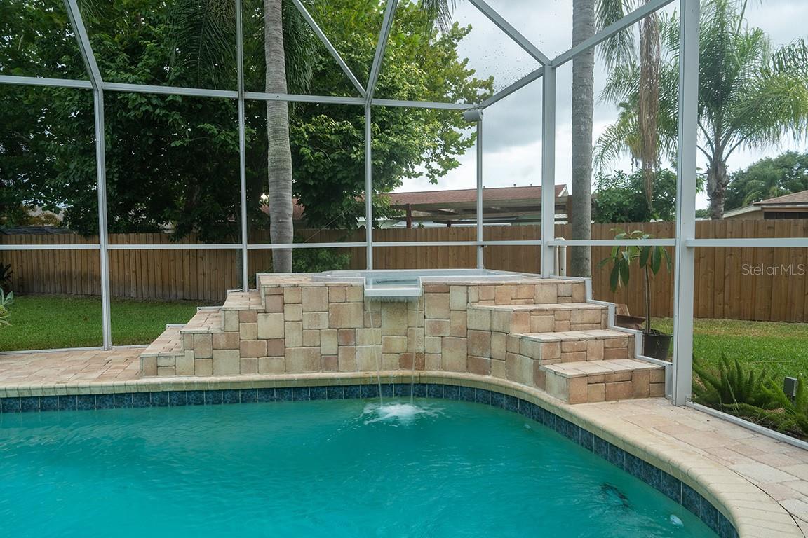LAKE PEARL ESTATES - Residential