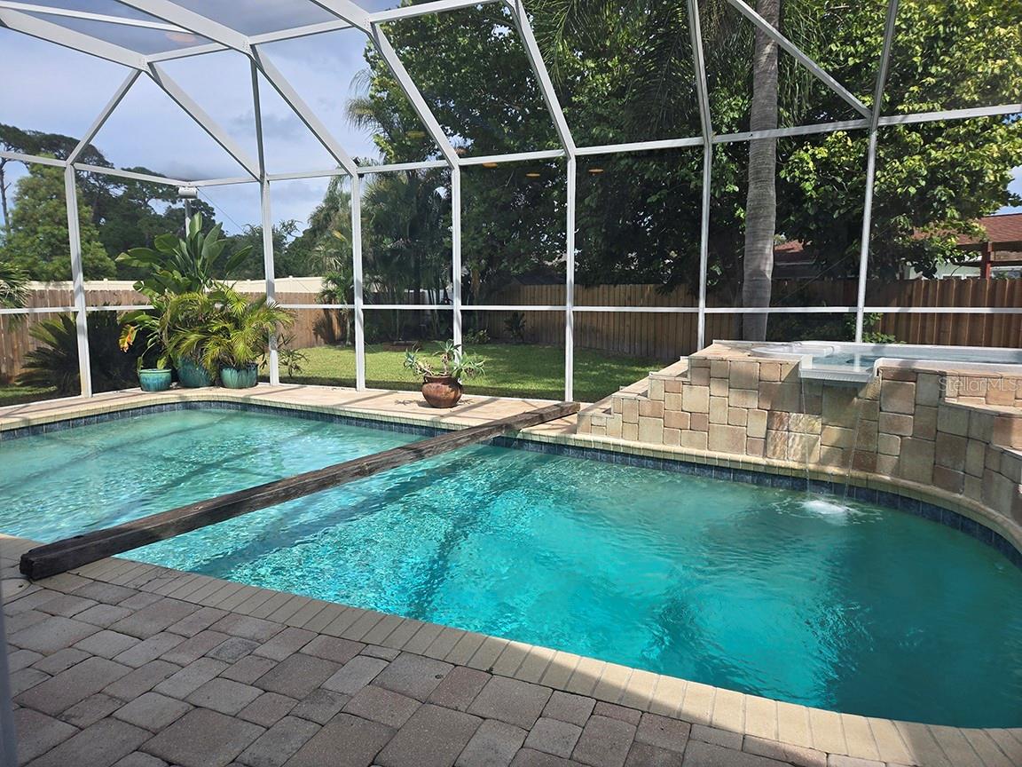 LAKE PEARL ESTATES - Residential
