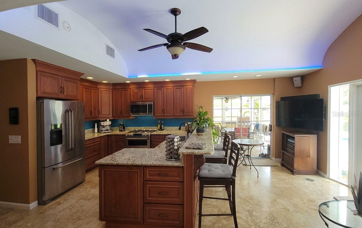 LAKE PEARL ESTATES - Residential