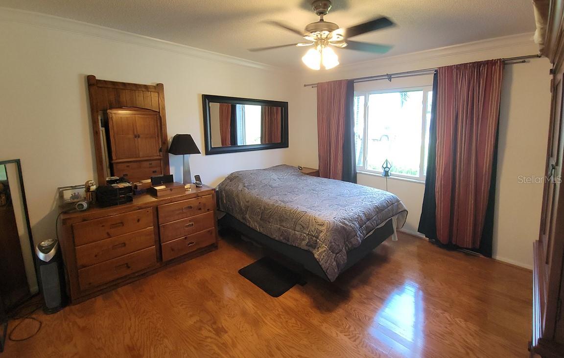 LAKE PEARL ESTATES - Residential