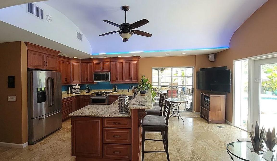 LAKE PEARL ESTATES - Residential