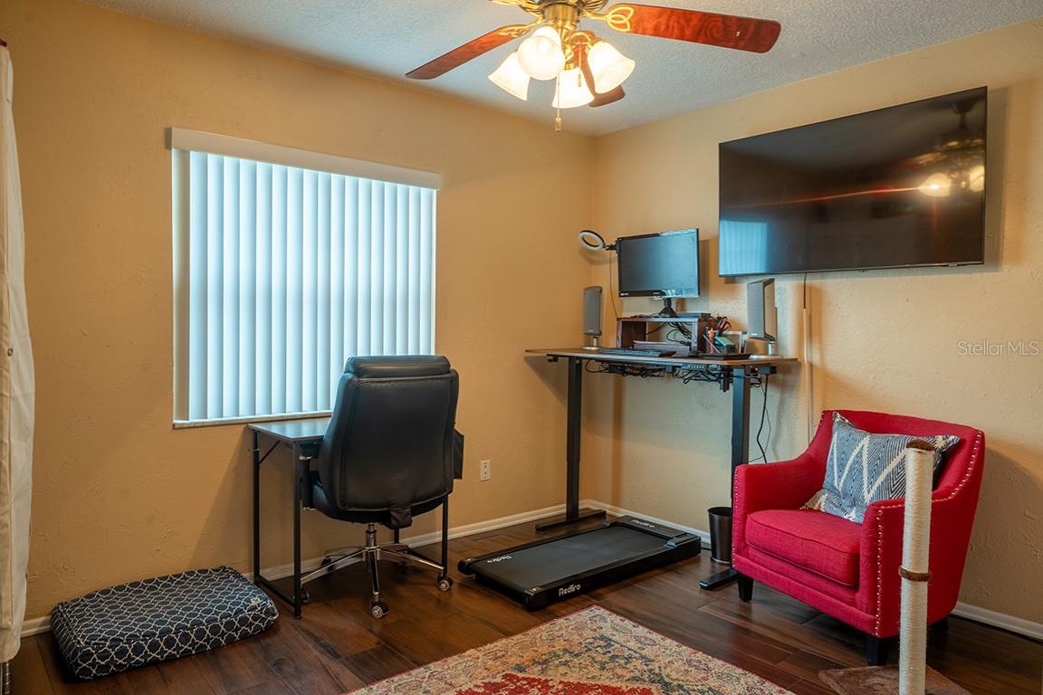 LAKE PEARL ESTATES - Residential