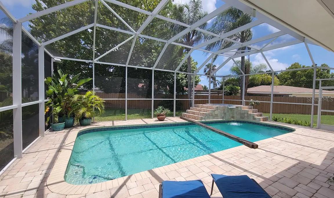 LAKE PEARL ESTATES - Residential