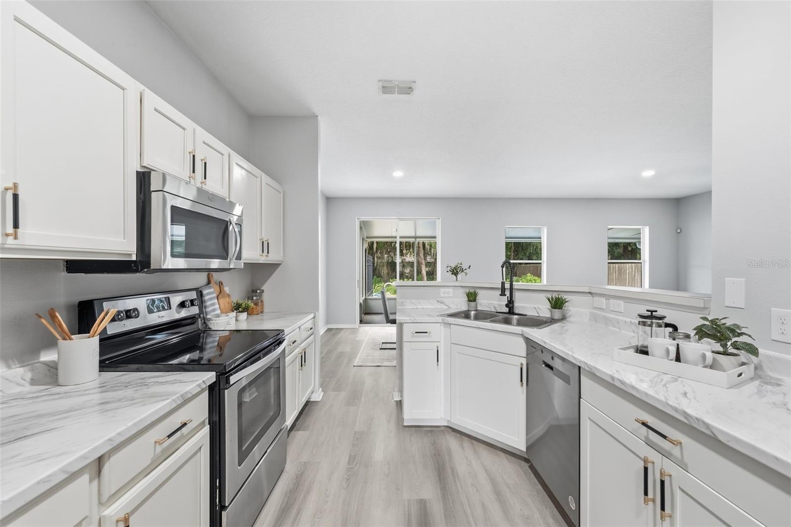KINGSLAND COUNTRY ESTATES - Residential