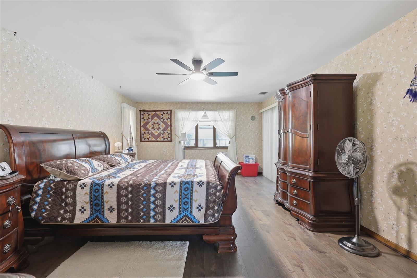 DELTONA LAKES UNIT 11 - Residential