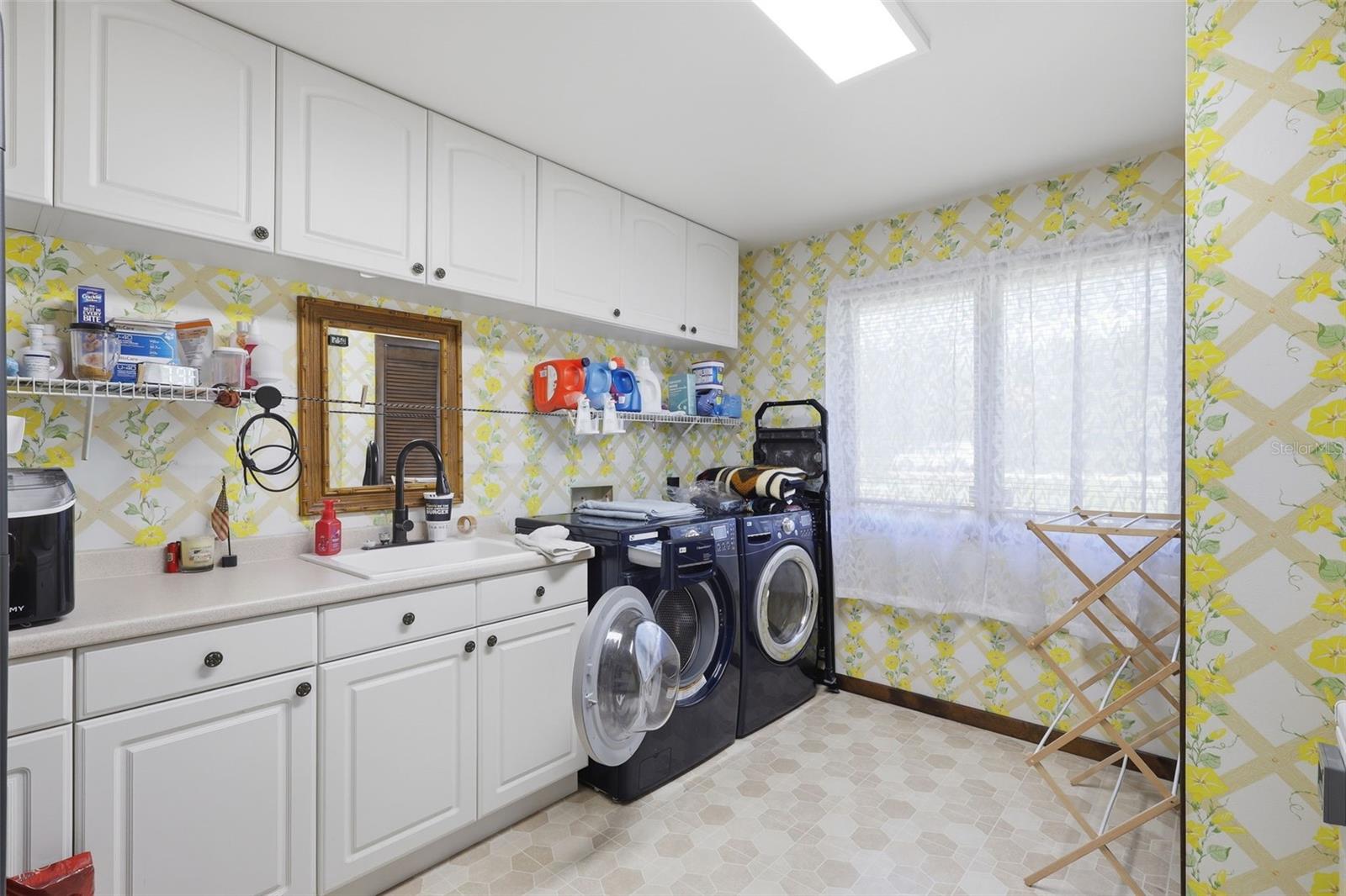 DELTONA LAKES UNIT 11 - Residential