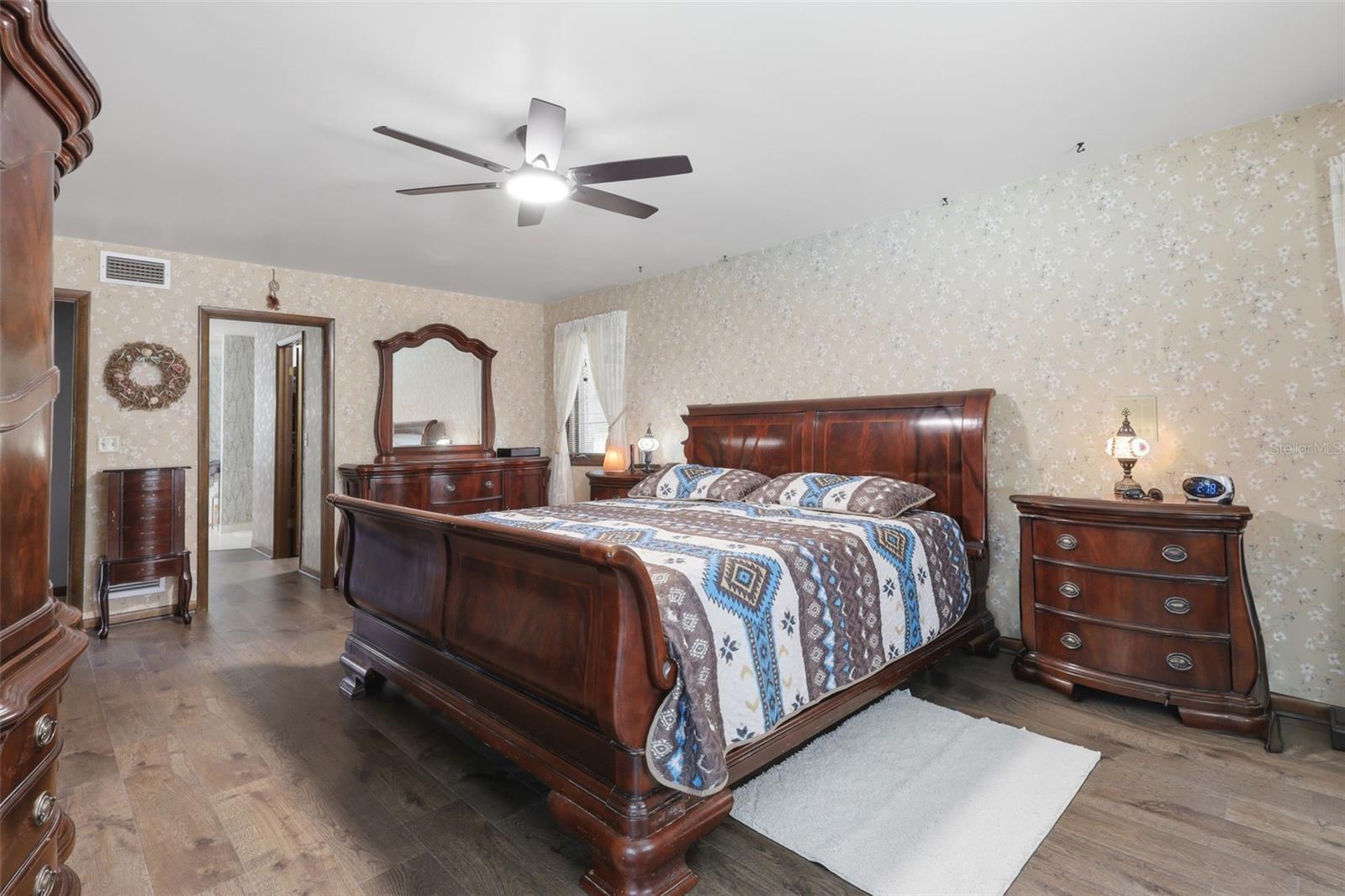 DELTONA LAKES UNIT 11 - Residential