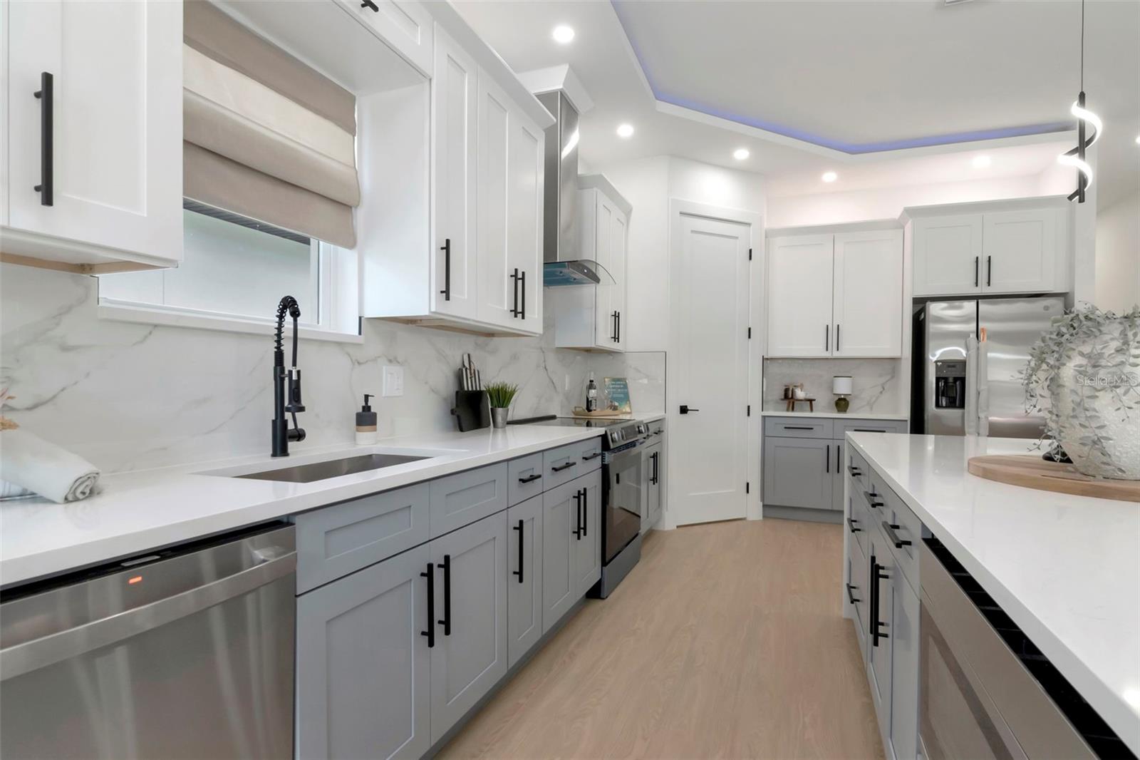 ARDMORE HEIGHTS - Residential