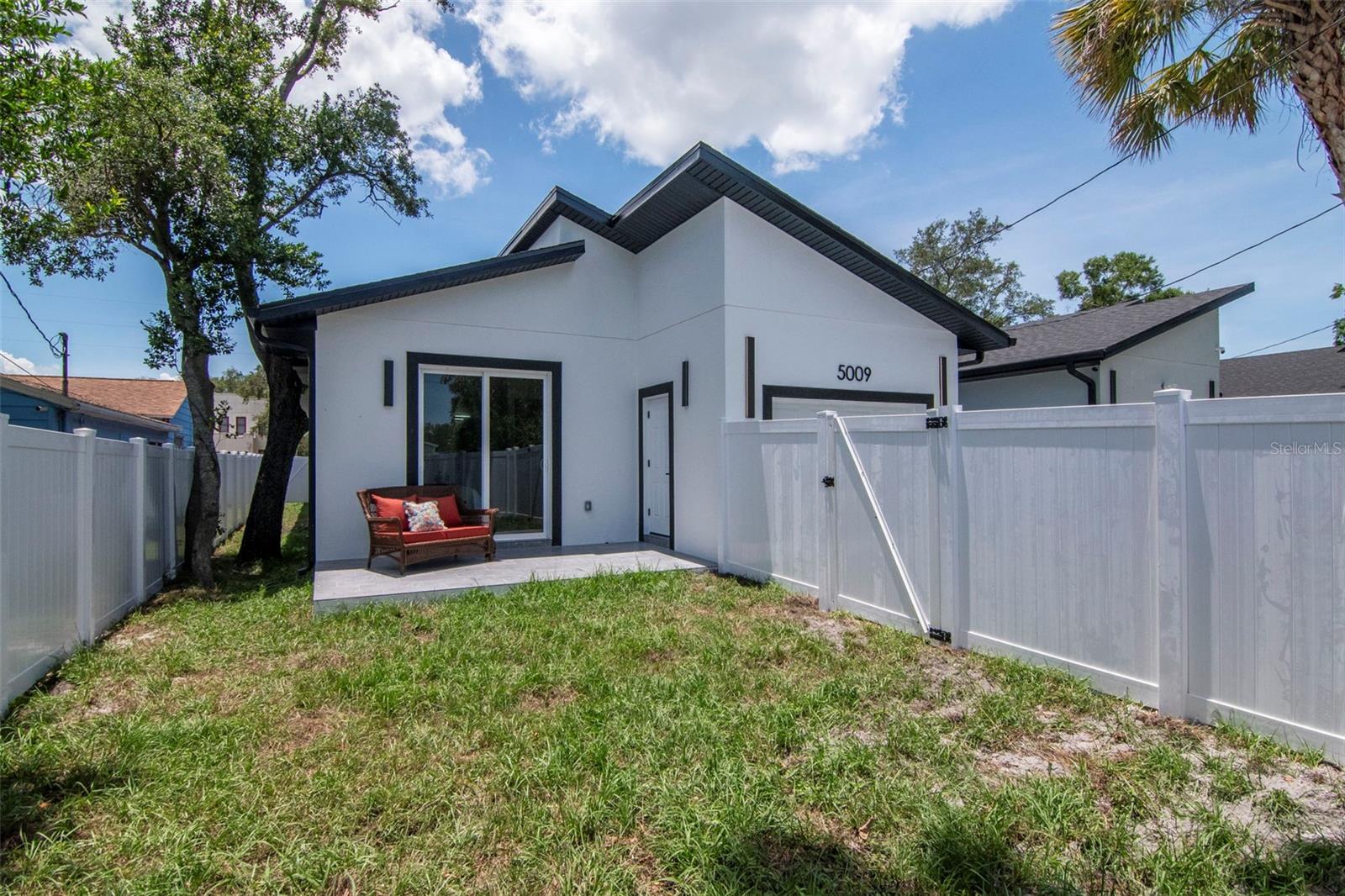 ARDMORE HEIGHTS - Residential