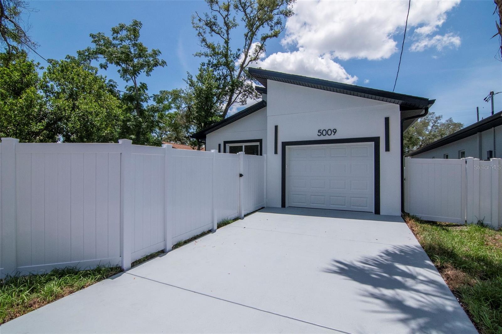 ARDMORE HEIGHTS - Residential