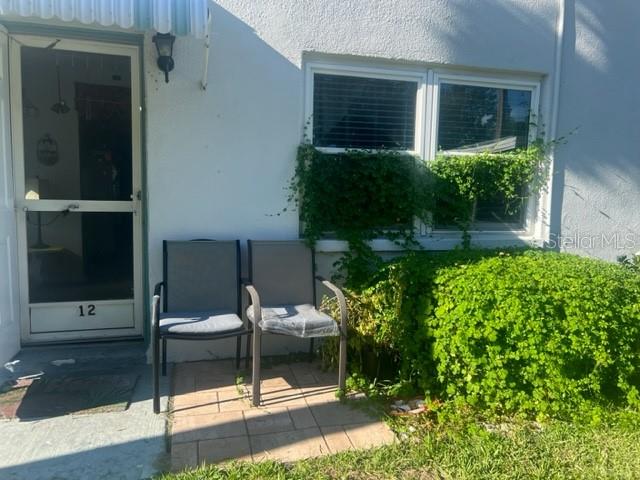 PARADISE SHORES - Residential Lease