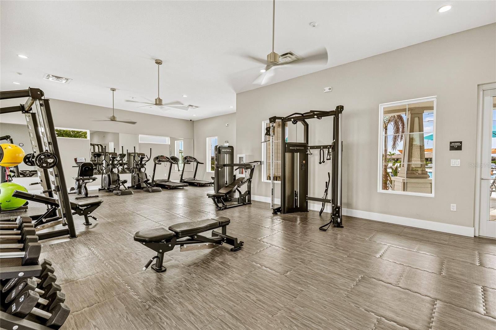 CRYSTAL BAY PH THREE - Residential