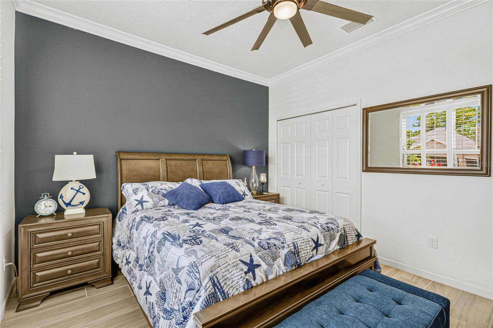 CRYSTAL BAY PH THREE - Residential
