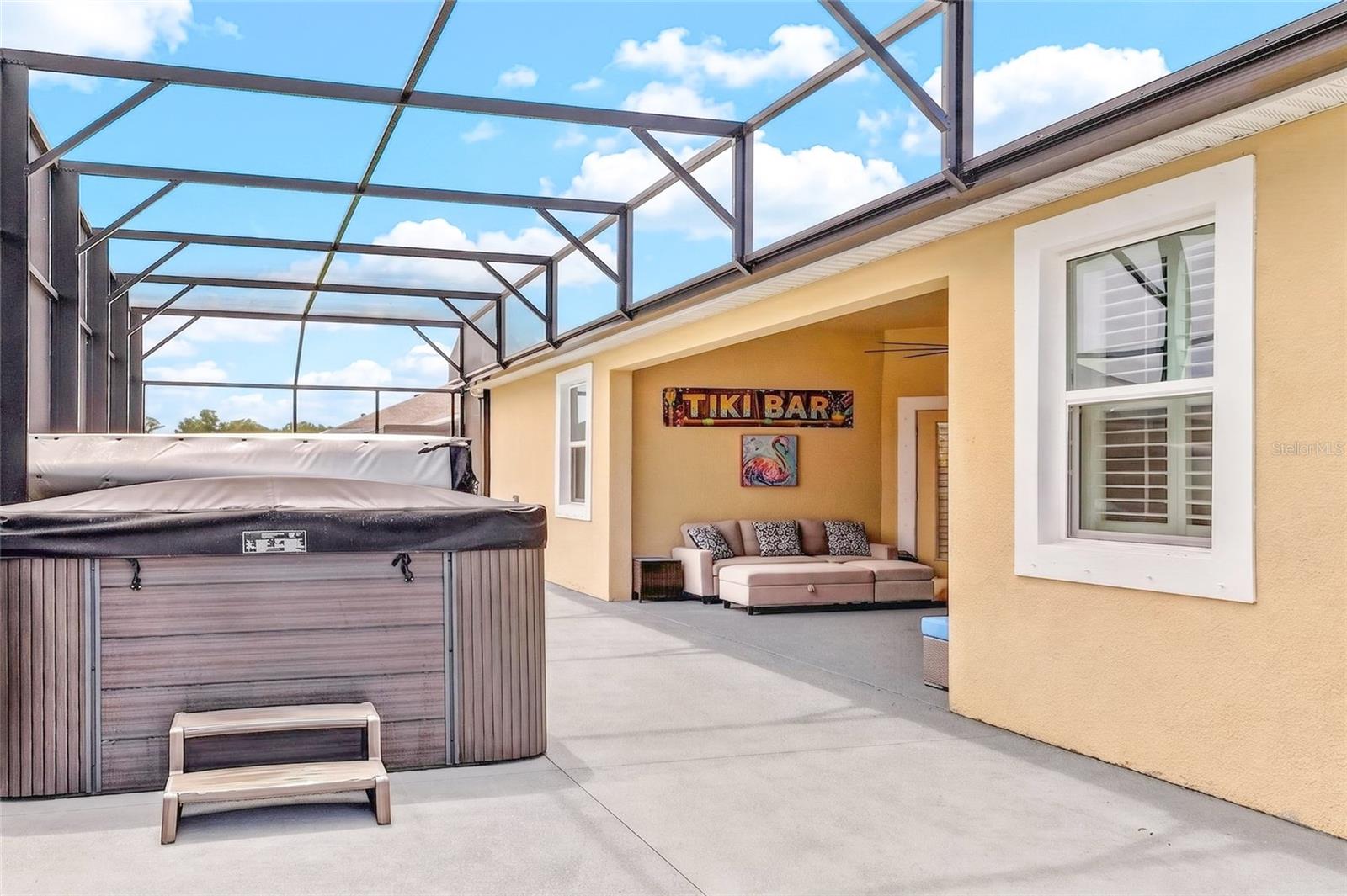 CRYSTAL BAY PH THREE - Residential