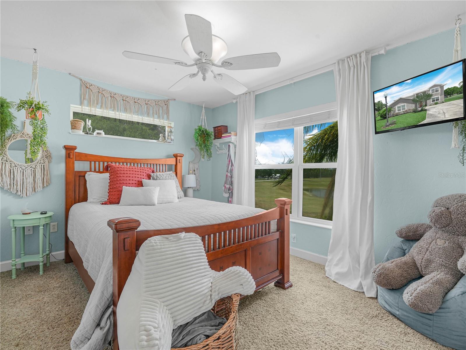TORREY OAKS VILLAS - Residential