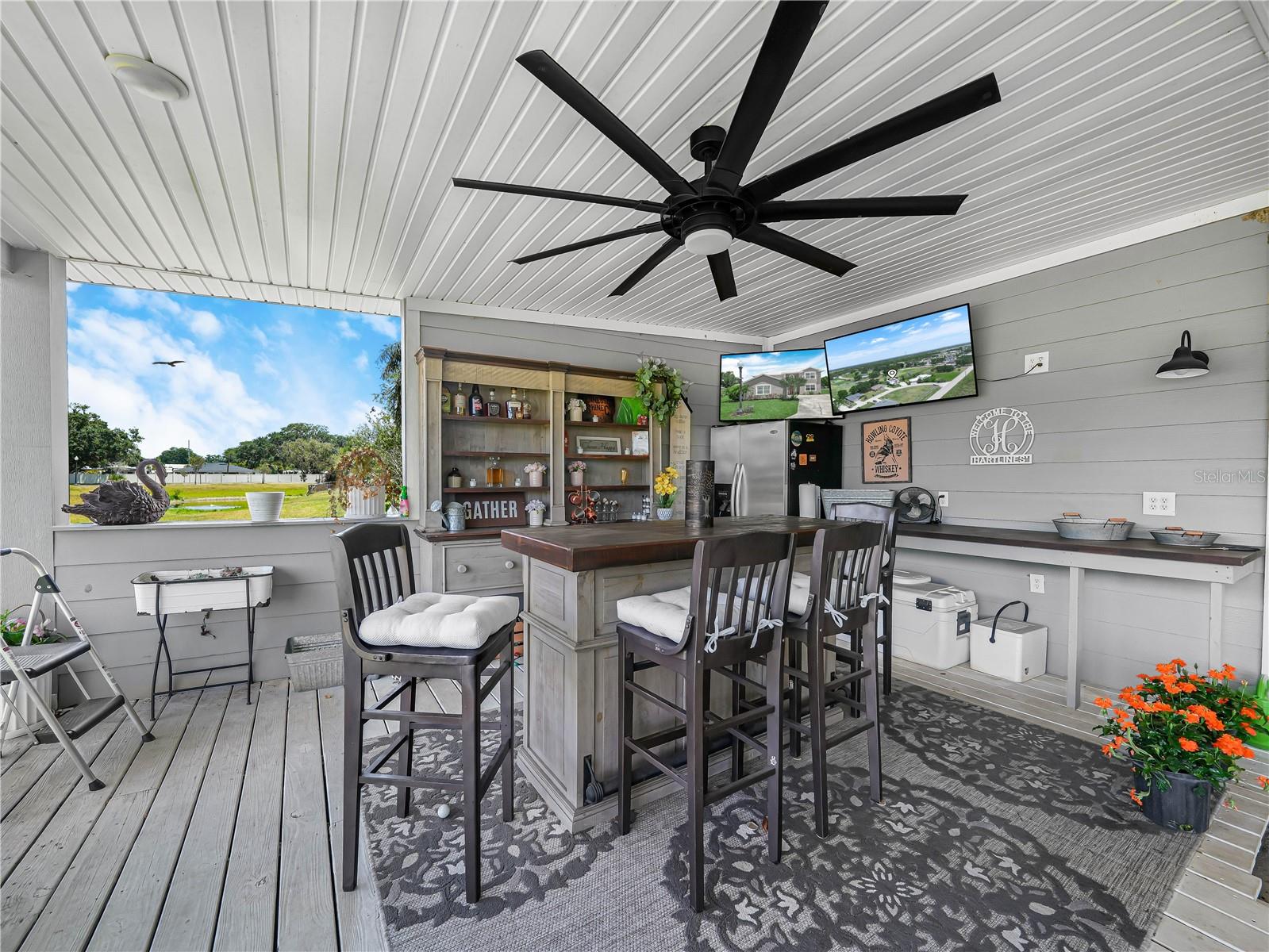 TORREY OAKS VILLAS - Residential